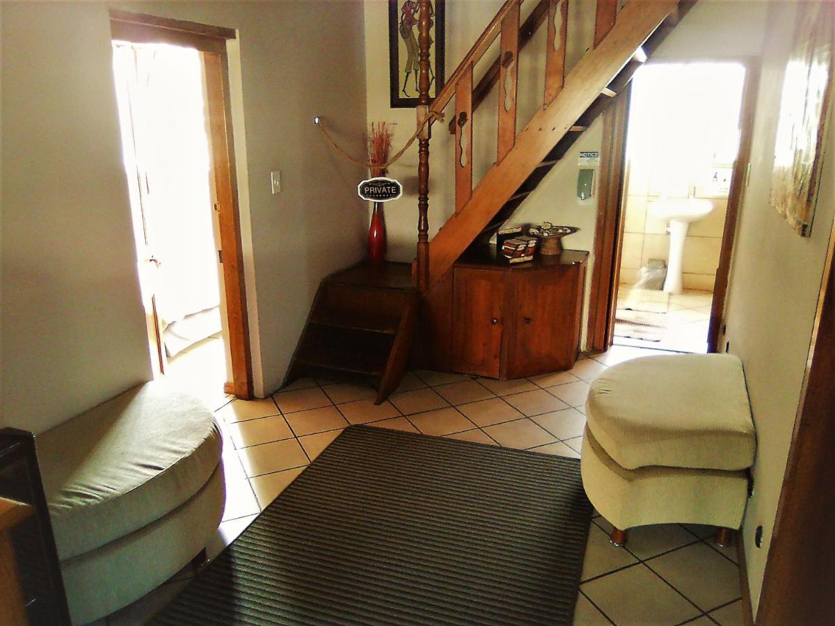 Jembjo'S Knysna Lodge & Backpackers Eksteriør bilde