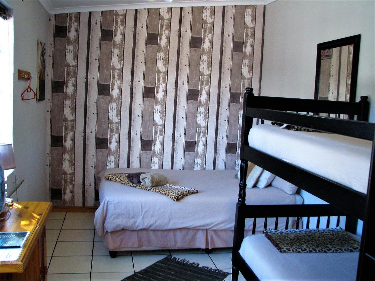 Jembjo'S Knysna Lodge & Backpackers Eksteriør bilde